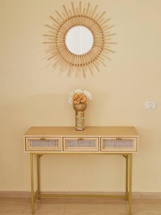 Homely Apt In Modern Building With Pool Σαν Μιγκέλ ντε Αμπόνα Εξωτερικό φωτογραφία